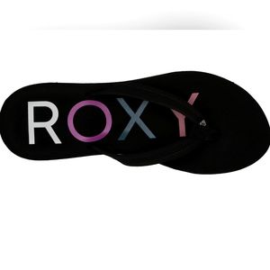 Roxy flip flops
